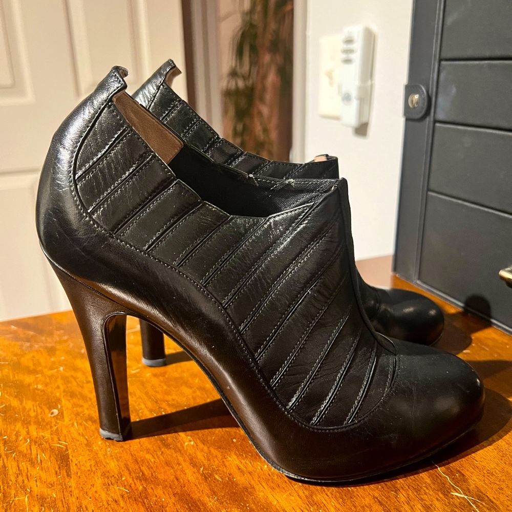CHANEL Women’s Black Booties Size EU 39.5